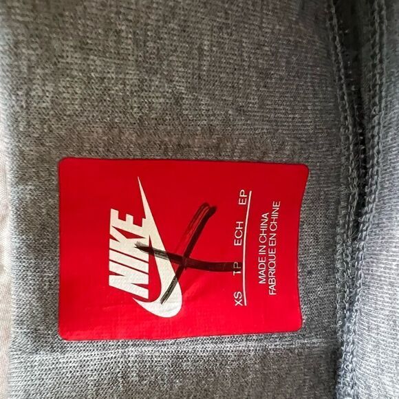 Nike Tech Fleece Girls Printed Camouflage Leggings Size XS - Picture 4 of 5